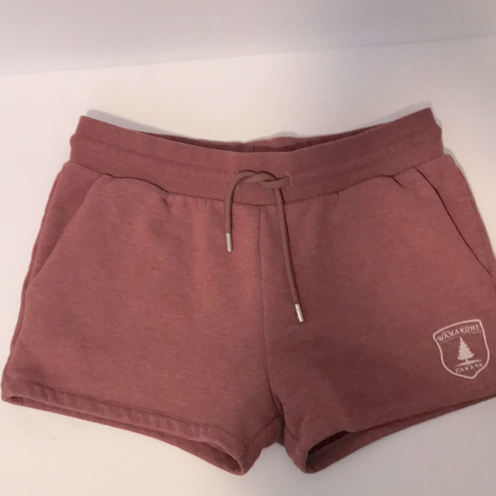Wanakome shorts